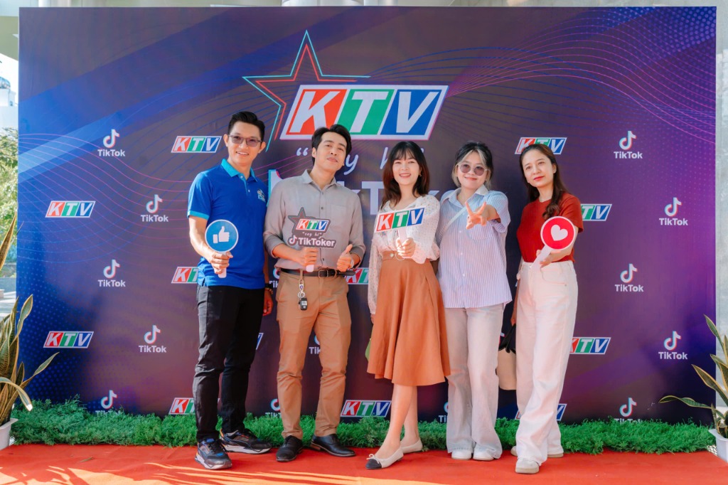 Phạm Đức Anh tại sự kiện KTV TikToker — Khánh Hòa TV, giao lưu cùng nhà sáng tạo nội dung địa phương